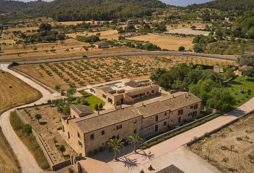 乡村酒店  Rural Es Riquers