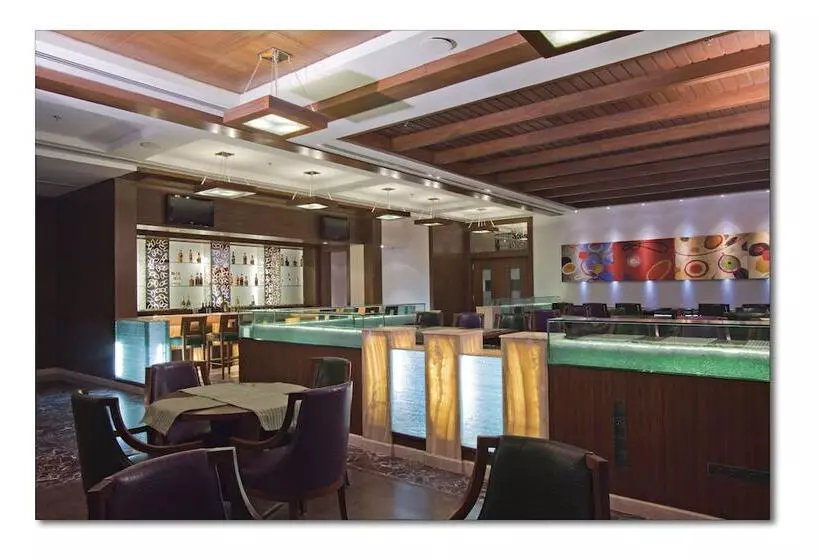 酒店 The Cabbana Resort & Spa