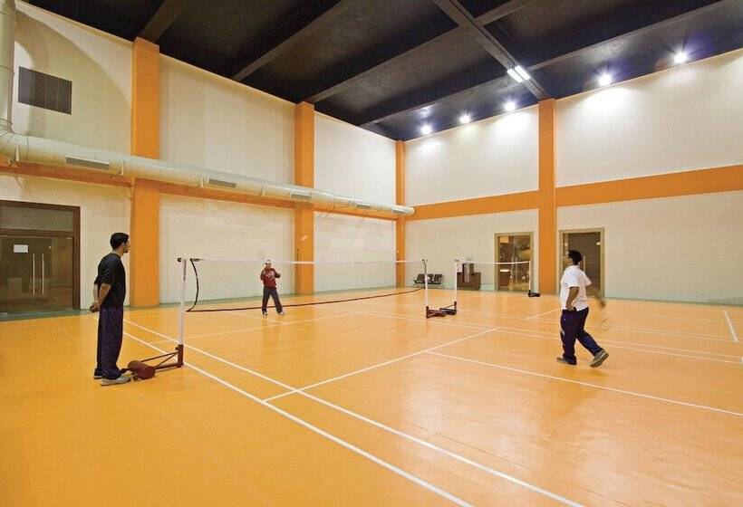 هتل The Cabbana Resort & Spa