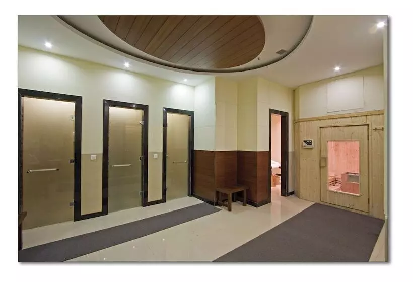 酒店 The Cabbana Resort & Spa