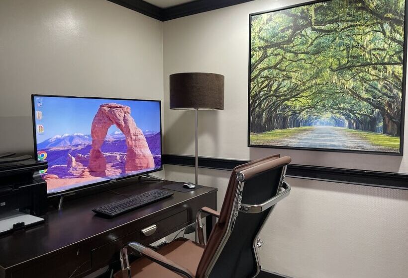 فندق The Paragon Of Golden Isles