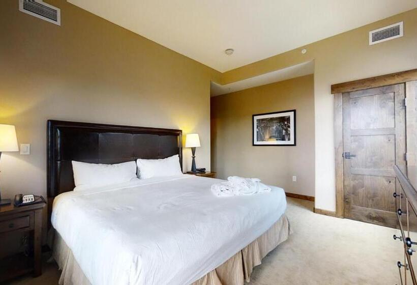 فندق Trailhead Lodge 4100