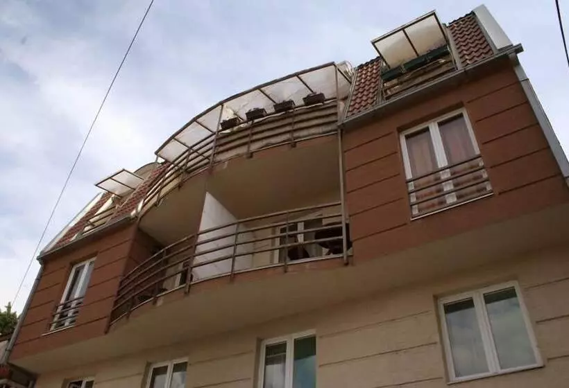 هتل Vila Senjak