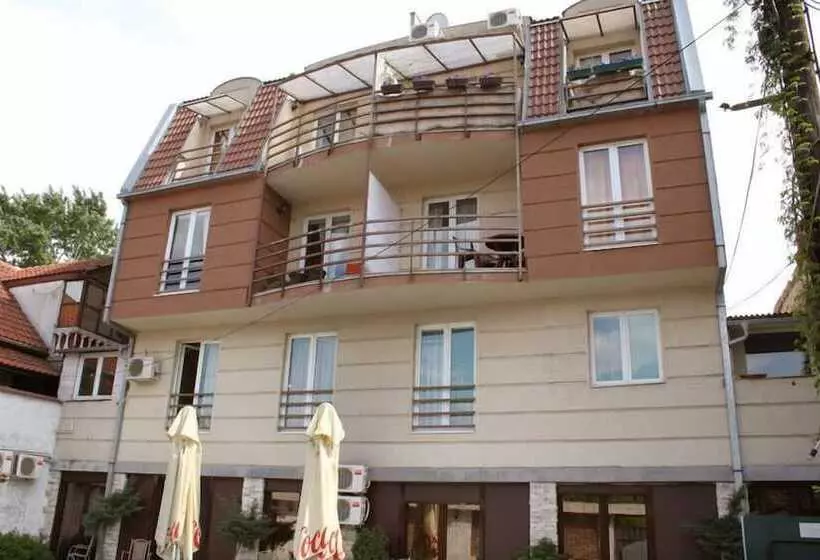 هتل Vila Senjak