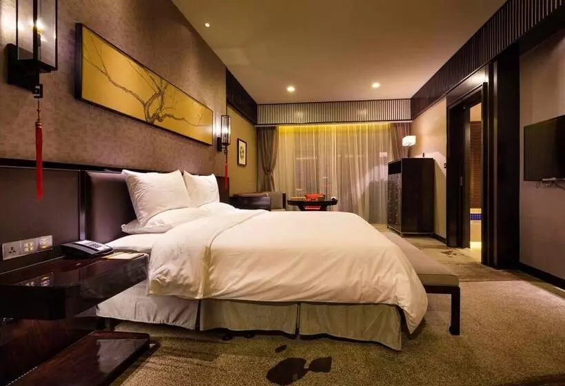 Отель Huaqing Aegean Inter Hot Spring Resort