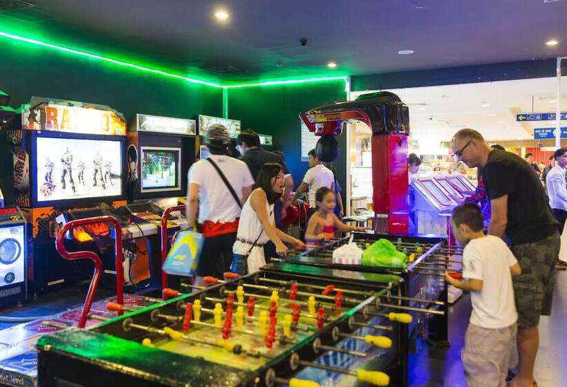 هتل Balcony Sea View Apartments Nha Trang