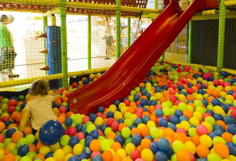 هتل Balcony Sea View Apartments Nha Trang