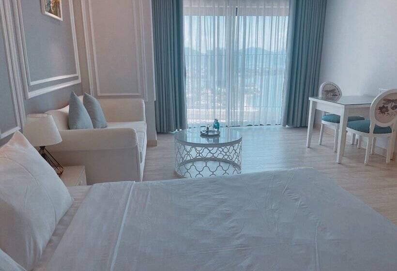 هتل Balcony Sea View Apartments Nha Trang
