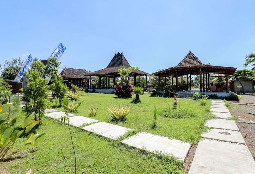 فندق Balkondes Duta Menoreh