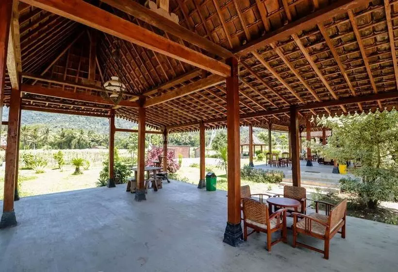 Hotel Balkondes Duta Menoreh