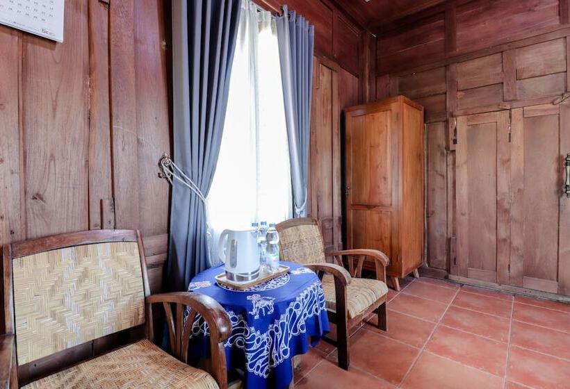 فندق Balkondes Duta Menoreh