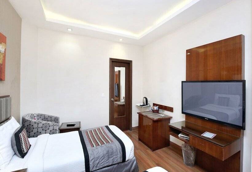 فندق Downtown Jalandhar