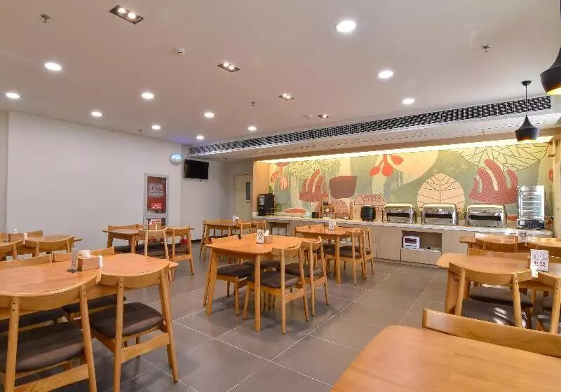 Hotelli Hanting  Beijing Huangcun Golden Star Bridge