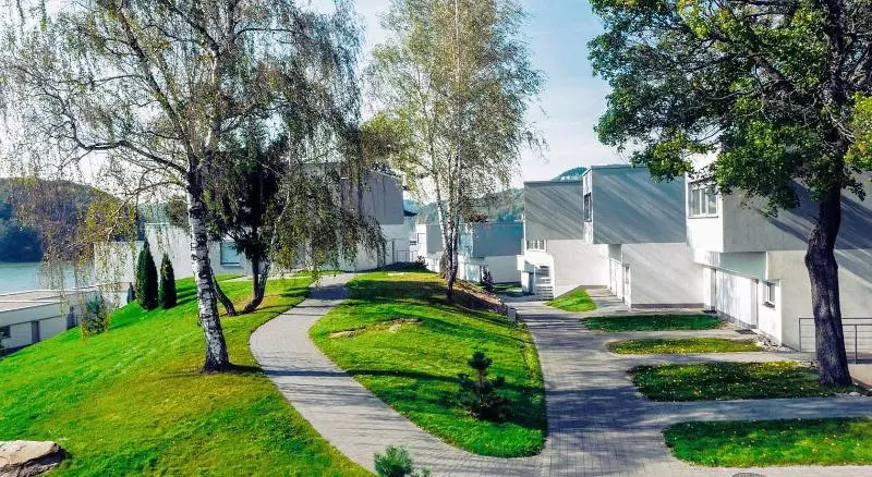 Hotelli Lemon Resort Spa