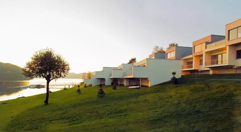 Hotelli Lemon Resort Spa