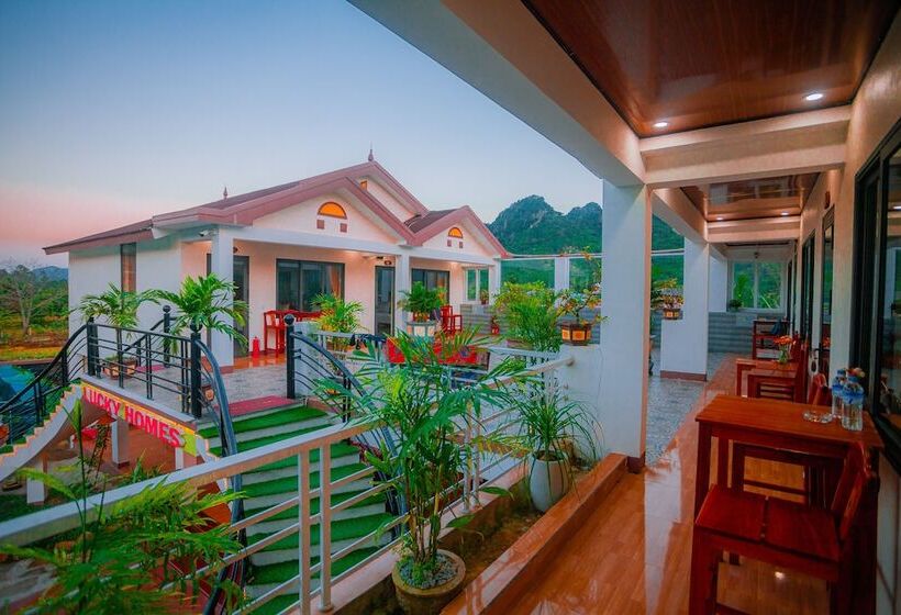 هتل Lucky Homes