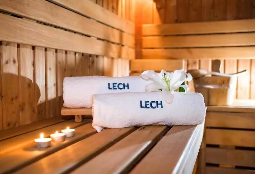 Hotelli Sanatorium Uzdrowiskowe Lech