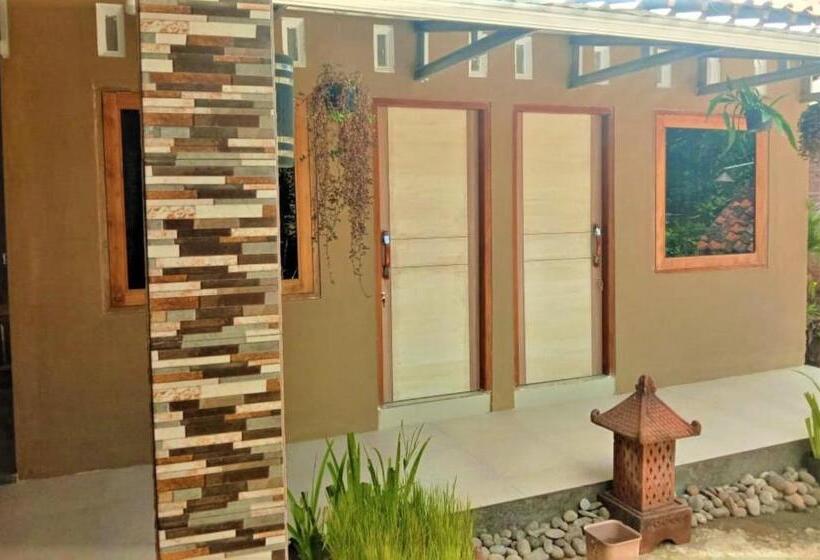 Majatalo Penginapan Rudi Syariah