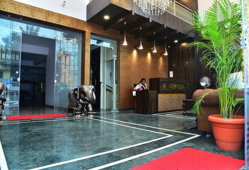 Hotell Adh Sak Royal Residency