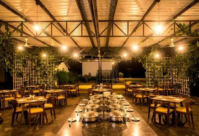 ホテル Dandeli Tiger Cottages