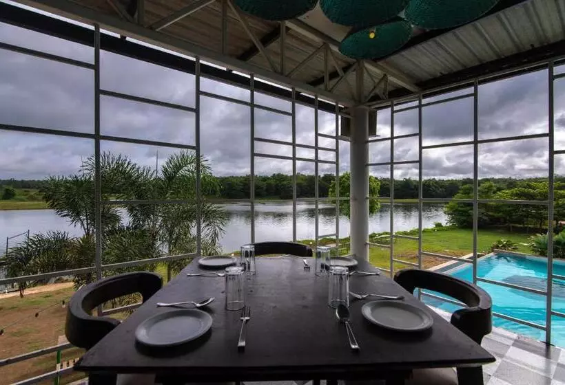 ホテル Dandeli Tiger Cottages