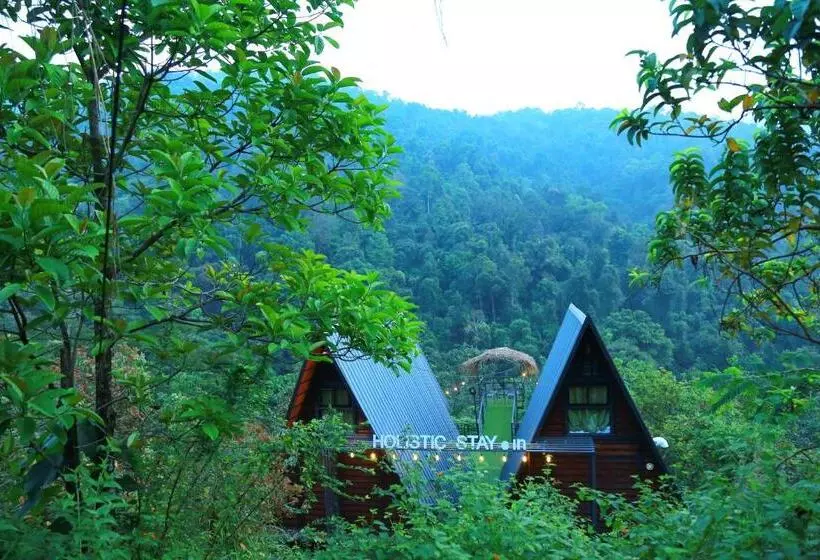 Hotelli Holistic Stay Eco Resort & Ayurvedic Retreat