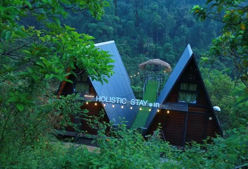 Hotelli Holistic Stay Eco Resort & Ayurvedic Retreat