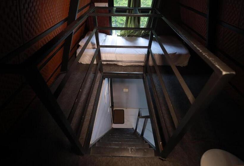 فندق Holistic Stay Eco Resort & Ayurvedic Retreat