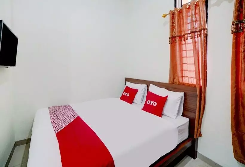 ホテル Reddoorz At Teratai Homestay Medan Amplas