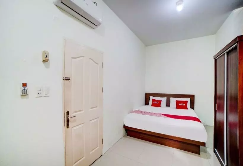 ホテル Reddoorz At Teratai Homestay Medan Amplas