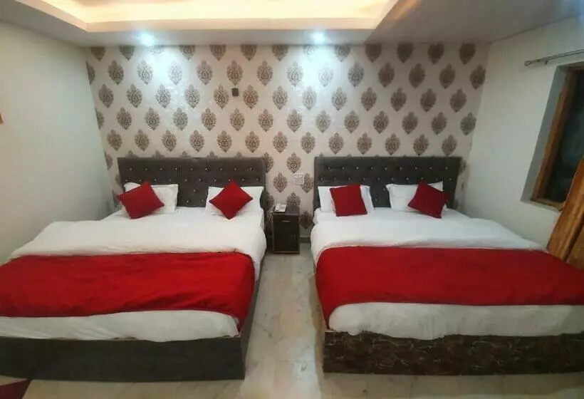 Majatalo Baakhli Guest House And Restaurant