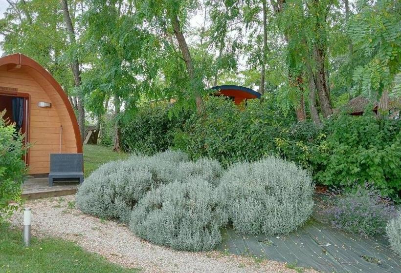 פנסיון La Fontaine De La Chapinière Cw