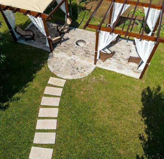 Pension Umani Pousada