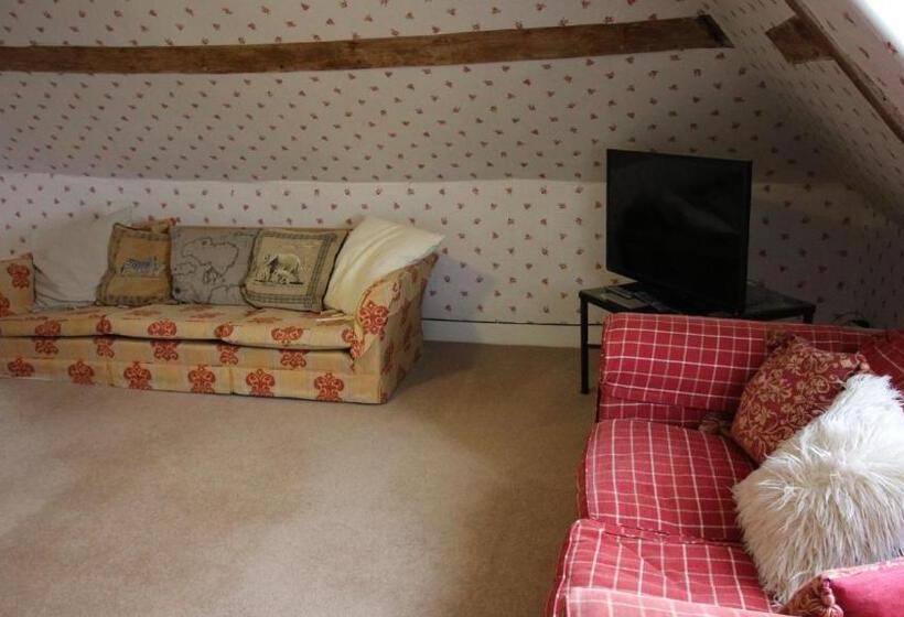 Bed and Breakfast Little Park Farm Queen Anne Farmhouse & Apartments