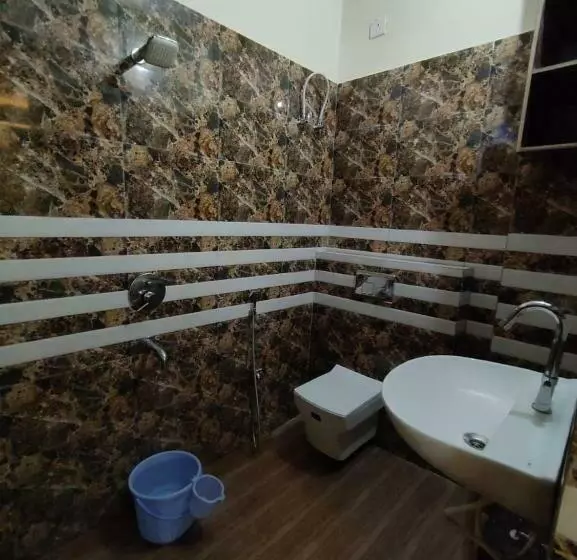 ホテル Capital O 82983 Shiv Shakti Resort