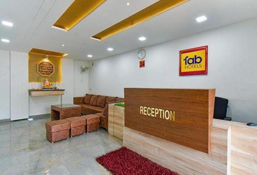 Fabhotel Tiru Residency