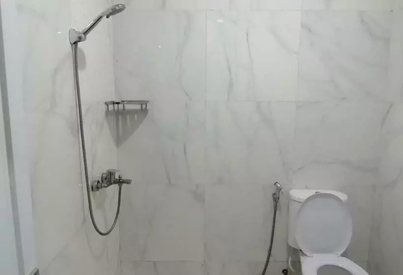 Hotelli New Pondok Ciburial Indah Redpartner