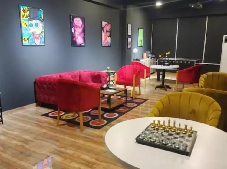 Oxygym Club Hotel And Suites