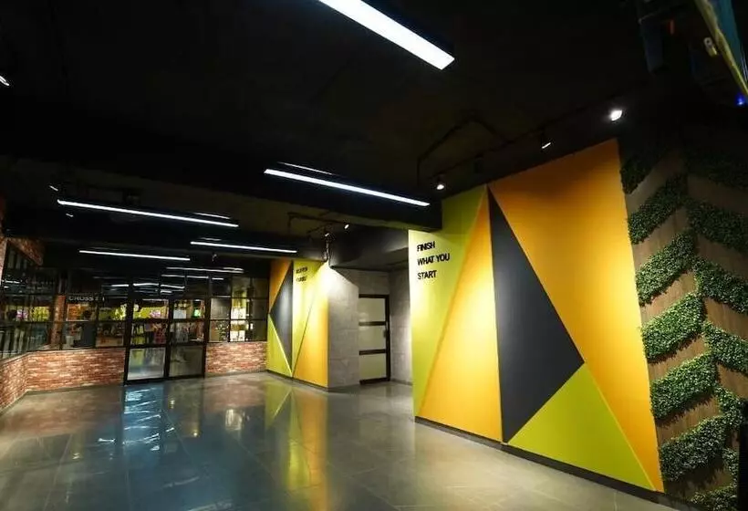 Oxygym Club Hotel And Suites