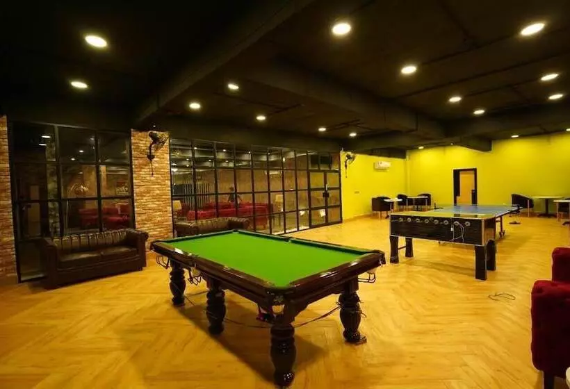 Oxygym Club Hotel And Suites