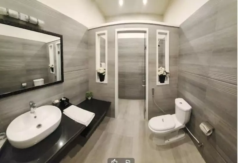 Oxygym Club Hotel And Suites