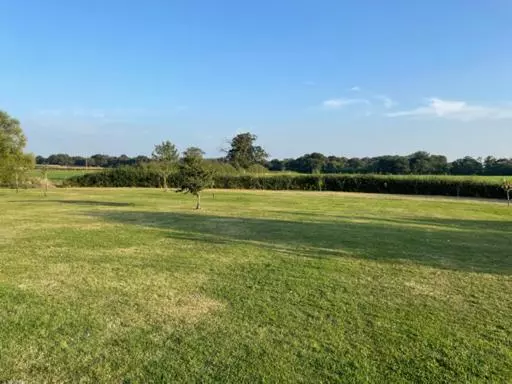 Aamiaismajoitus (B&B) Little Park Farm Queen Anne Farmhouse & Apartments