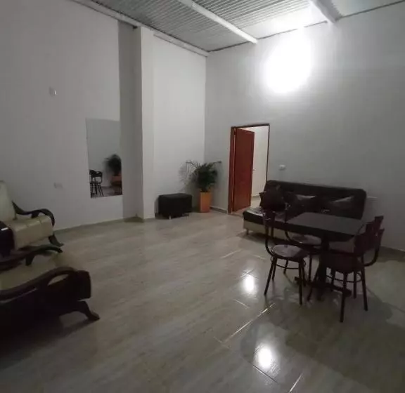 ペンション Yamboró