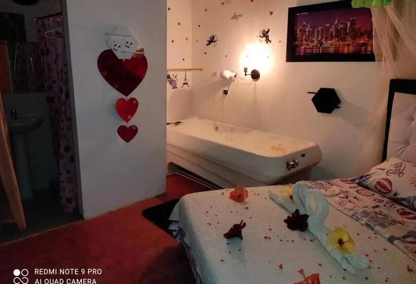 ペンション Yamboró