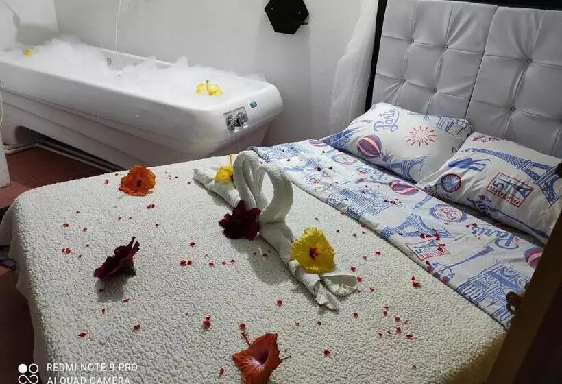 ペンション Yamboró