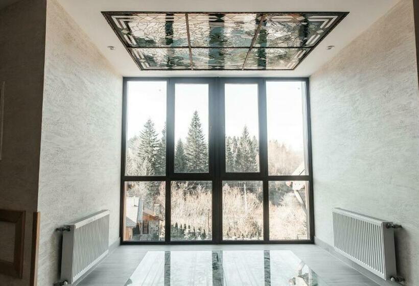 Отель любокрай готельно відпочинковий комплекс