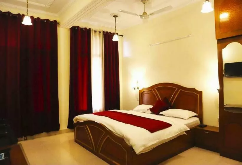 Hotelli Sanawar View