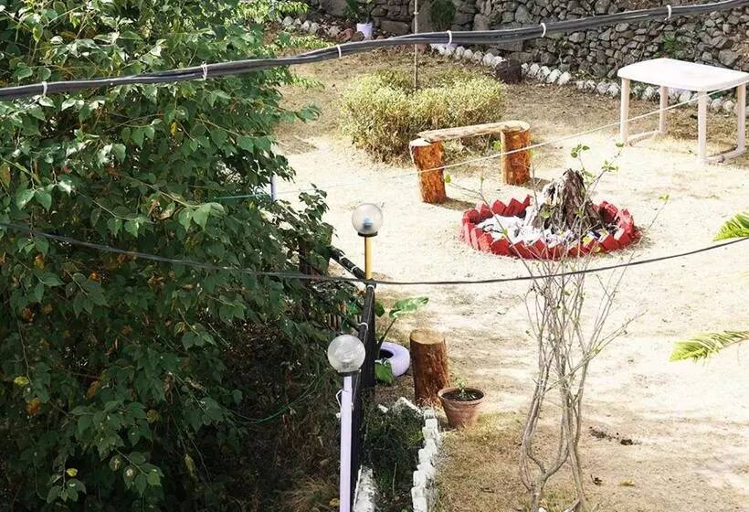 Hotelli Sanawar View