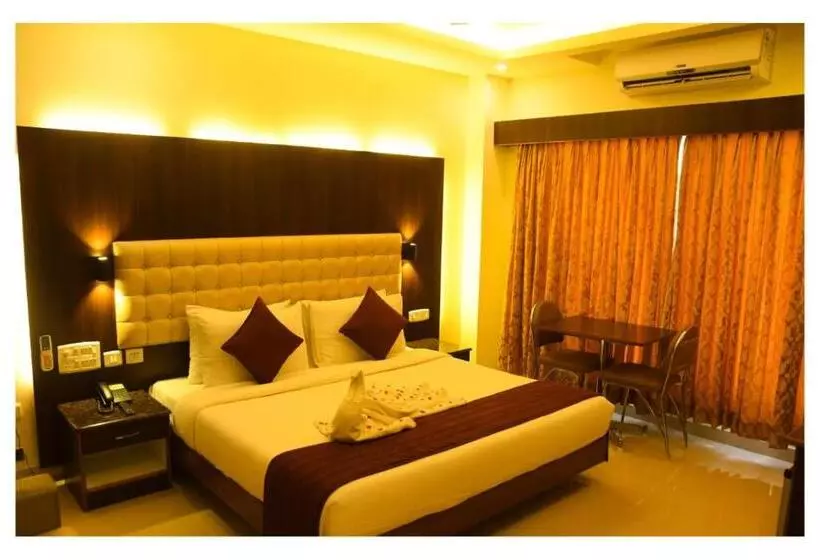 Hotelli Sr Tiruchendur