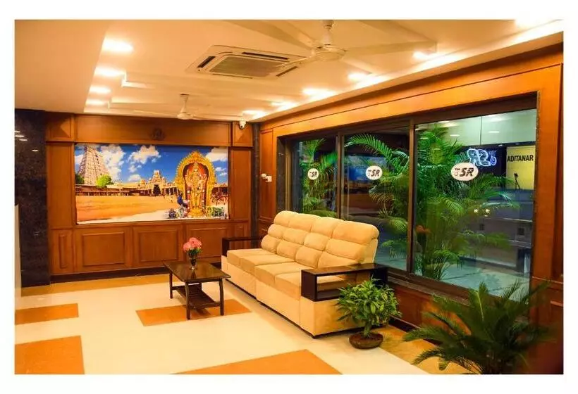 Hotelli Sr Tiruchendur